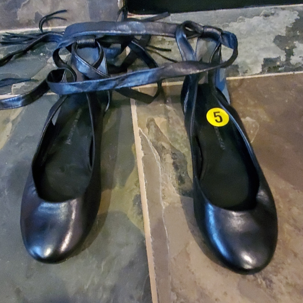 Brand new Sigerson Morrison leather womens shoes